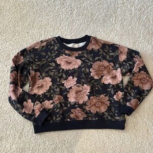 Saltwater luxe floral crew